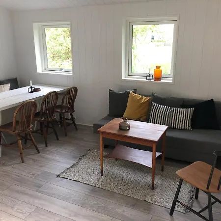 Vakantiehuis Sommerhus Hirsholmvej *